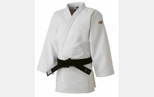 Mizuno Yusho IJF - Judogi Compétition "750g" approuvé IJF - 140 cm à 200 cm (Blanc/Bleu)